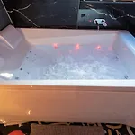 Capsule Art Deco - Jacuzzi - Netflix - Cinema - Arcade De Jeux & Nintendo Switch - 2 - Filet Suspendu Apartment *